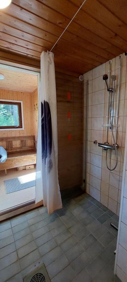 Pulla Karvisen Maatilamatkailussa Ruokola Bagian luar foto